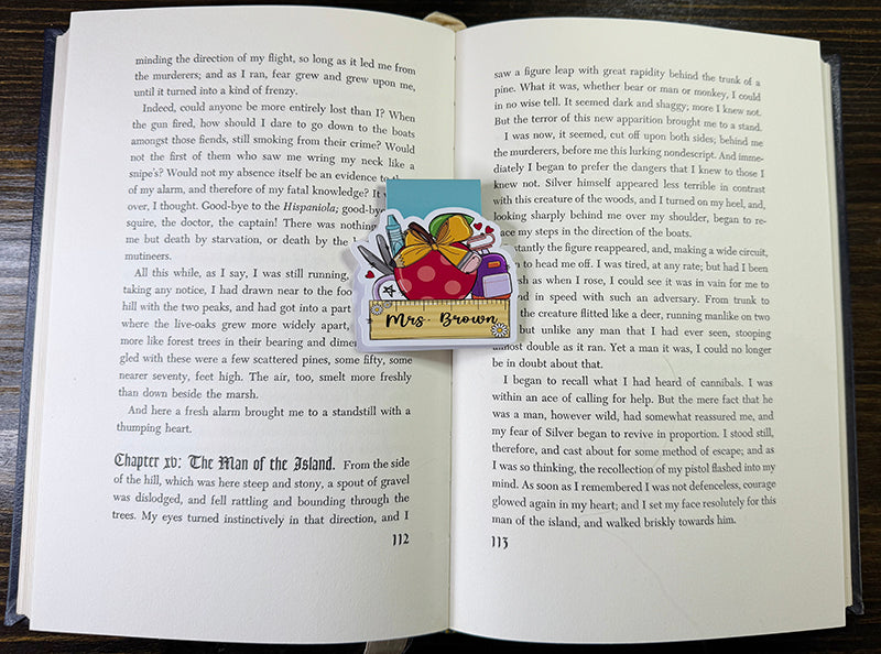 Personalized magnetic bookmark with red apple, school supplies, and ruler nameplate for teachers